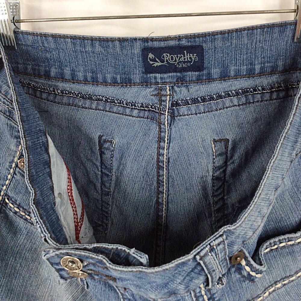 Royalty by YMI Jean Shorts Women's Size 12 Thick Stitch - Picture 6 of 7